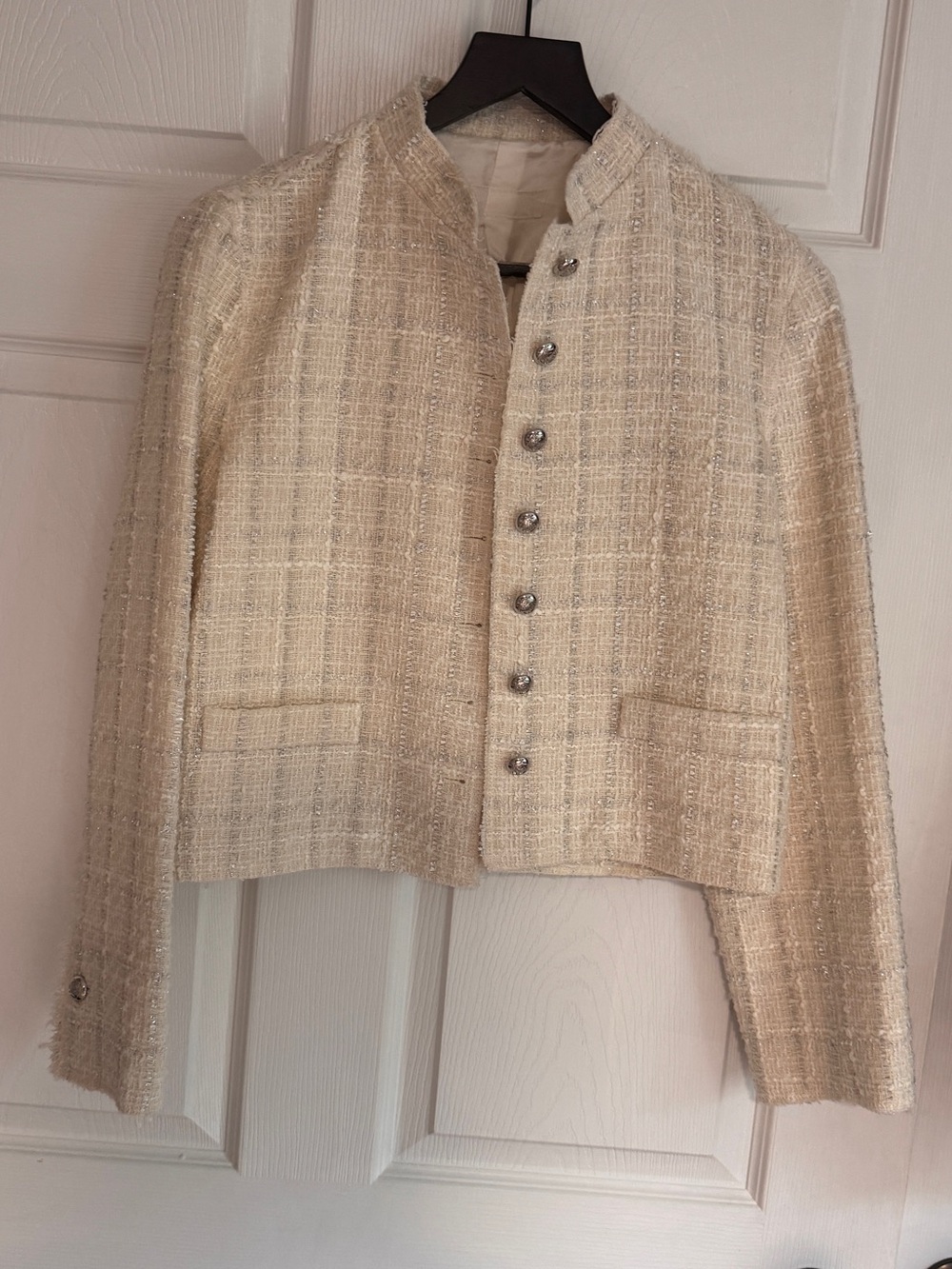 Women’s Cream Tweed Button-Front Jacket